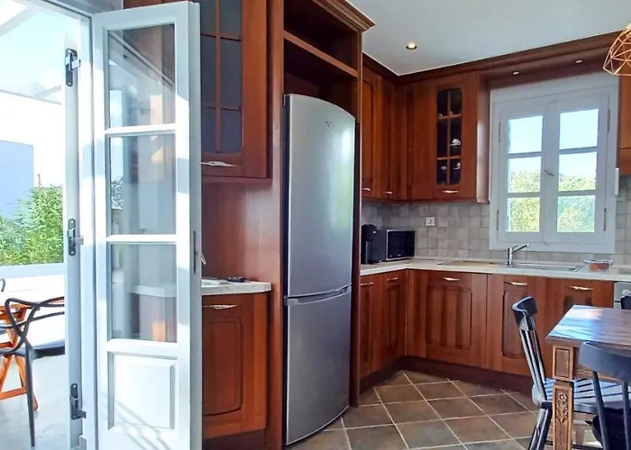 Sea Lilies Aparthotel Pláka