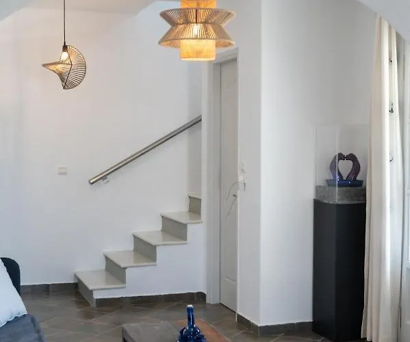 Aparthotel Sea Lilies 4*