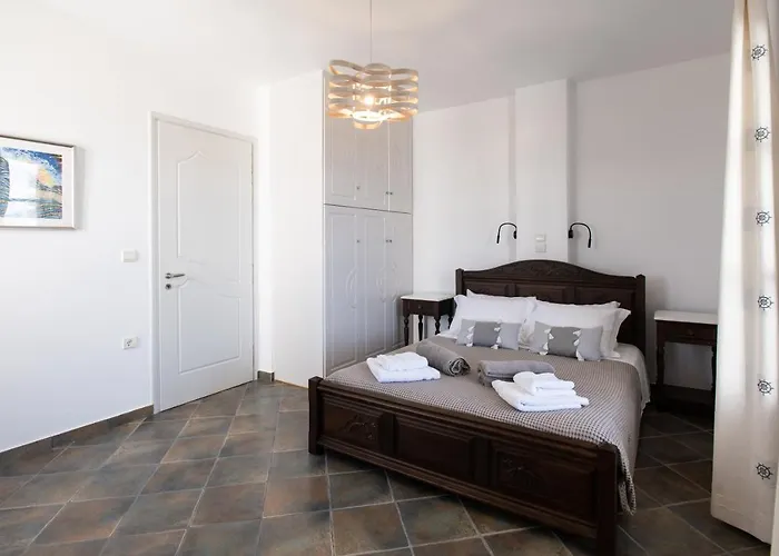 Sea Lilies Aparthotel