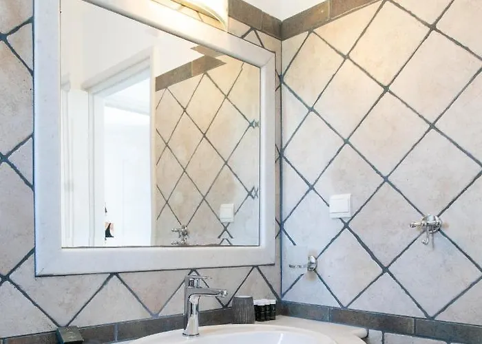 Sea Lilies 4* Pláka