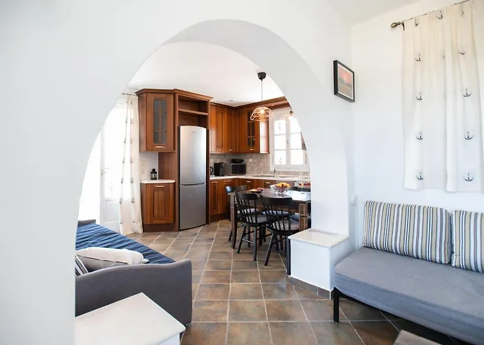 Sea Lilies Aparthotel 4*