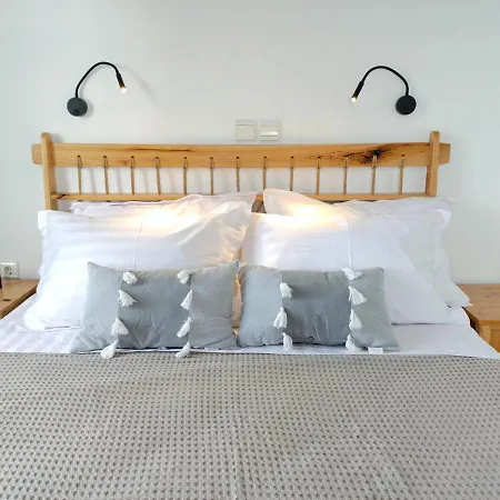 Lejlighedshotel Sea Lilies 4*